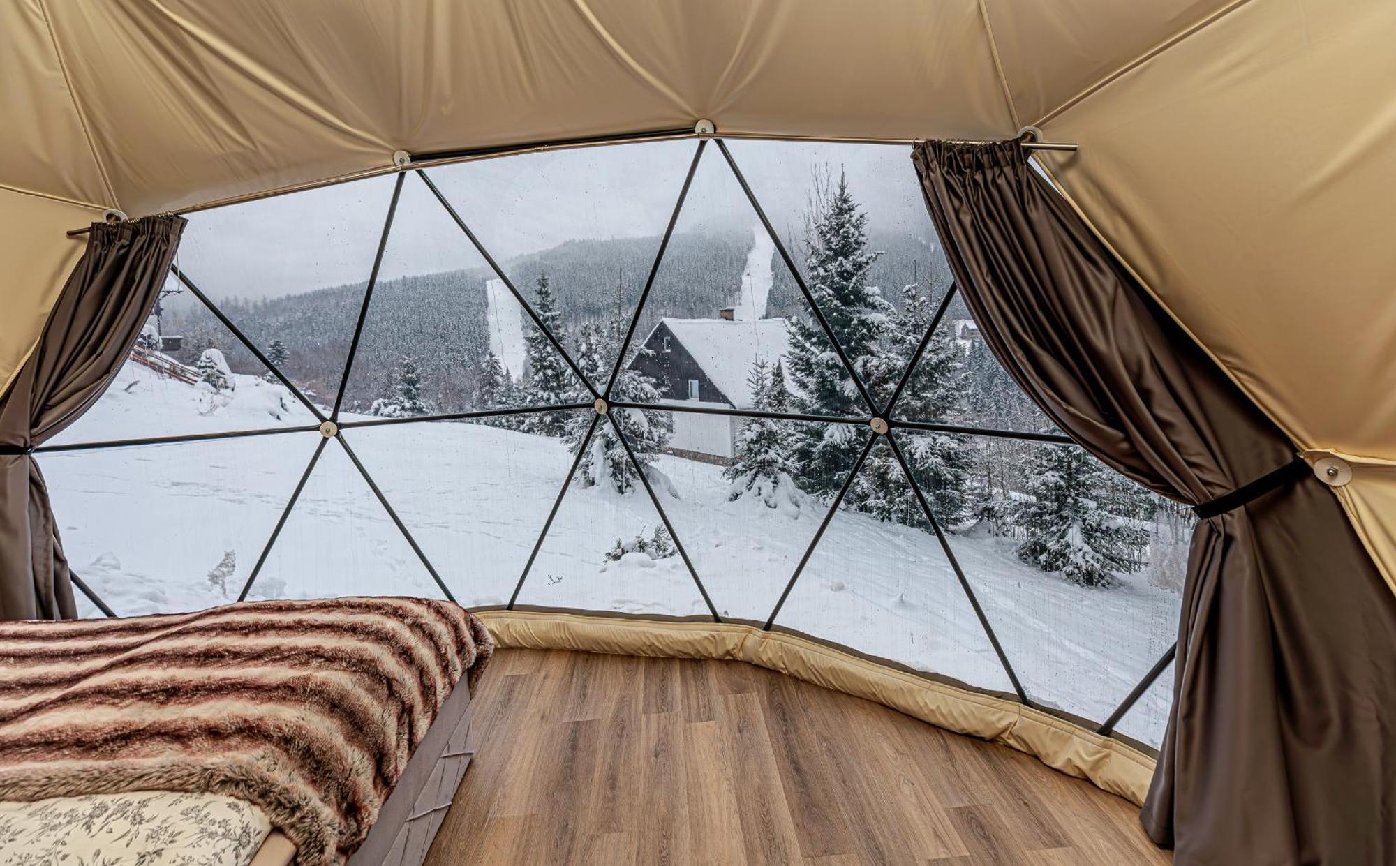 Готель Glamping Spindl One&Only Шпіндлерув-Млин Екстер'єр фото