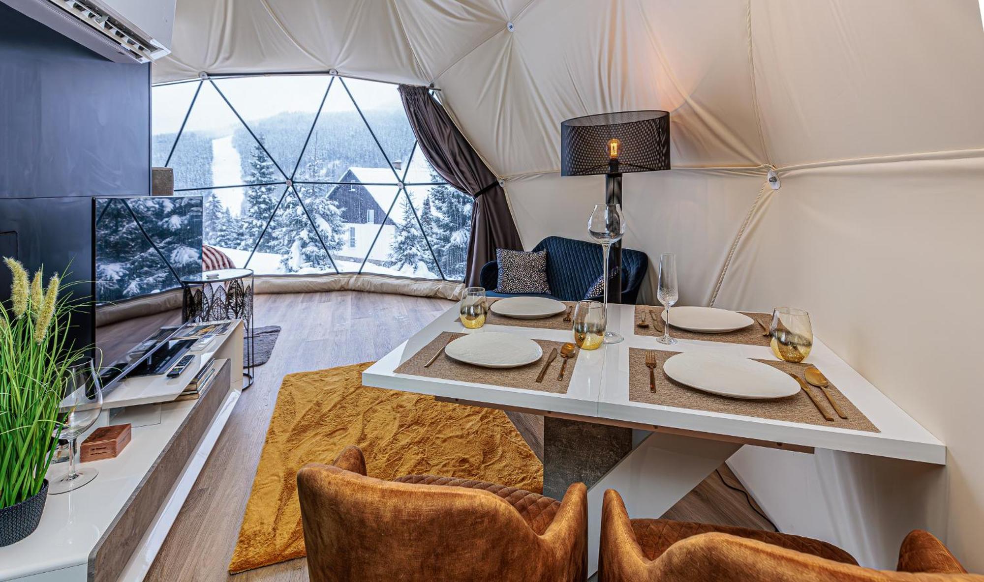 Готель Glamping Spindl One&Only Шпіндлерув-Млин Екстер'єр фото