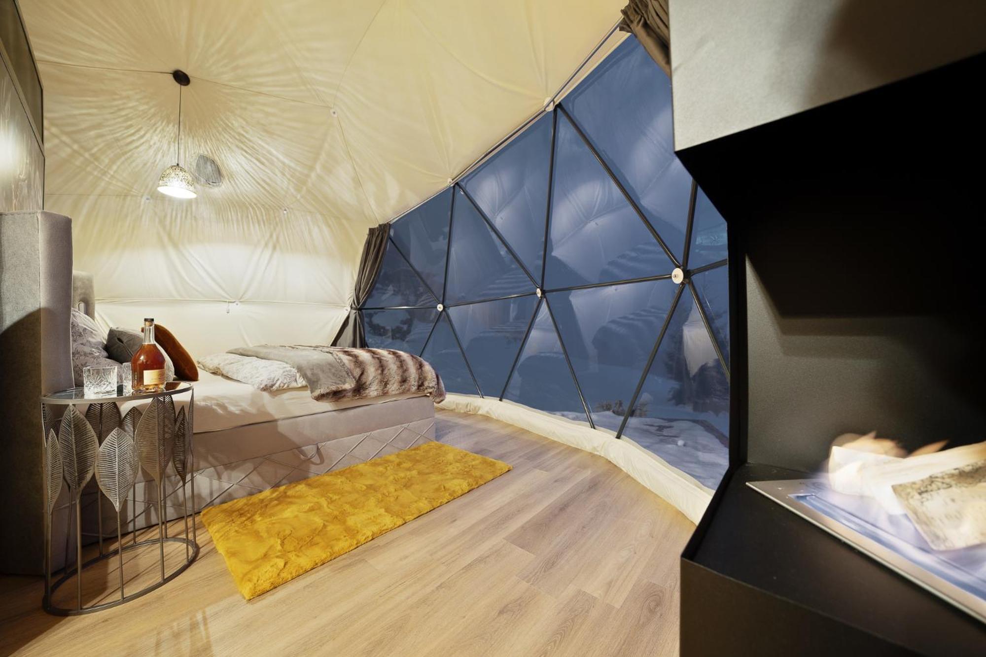 Готель Glamping Spindl One&Only Шпіндлерув-Млин Екстер'єр фото