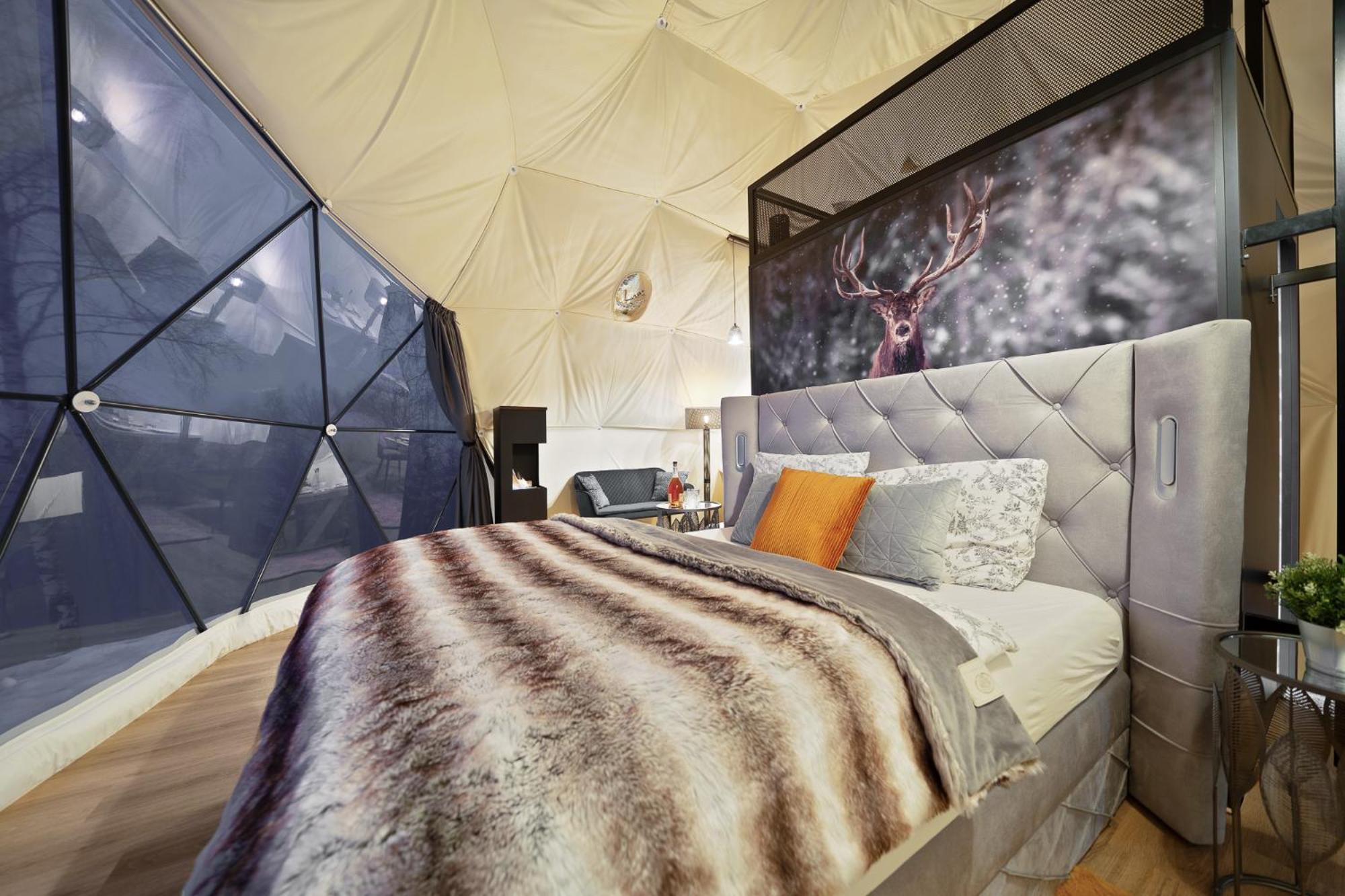 Готель Glamping Spindl One&Only Шпіндлерув-Млин Екстер'єр фото